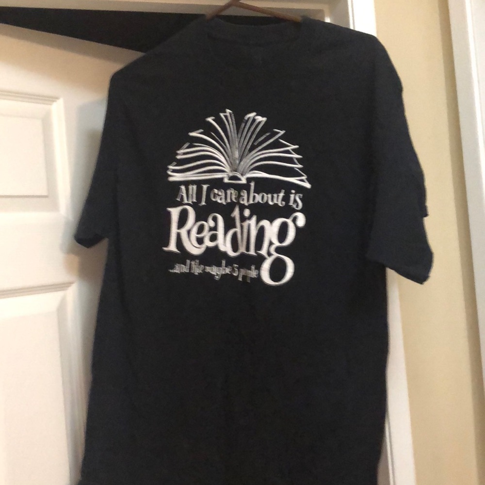 Black shirt